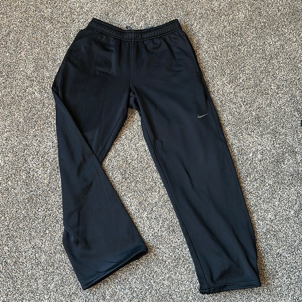 Nike Fleece Lined sweatpants